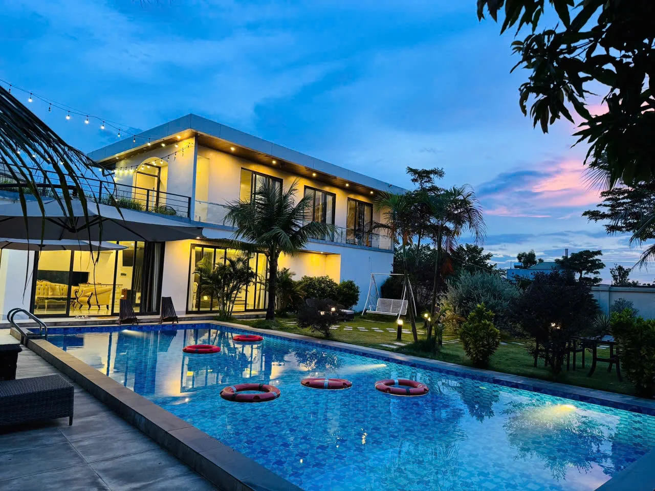 Venus White House Villa