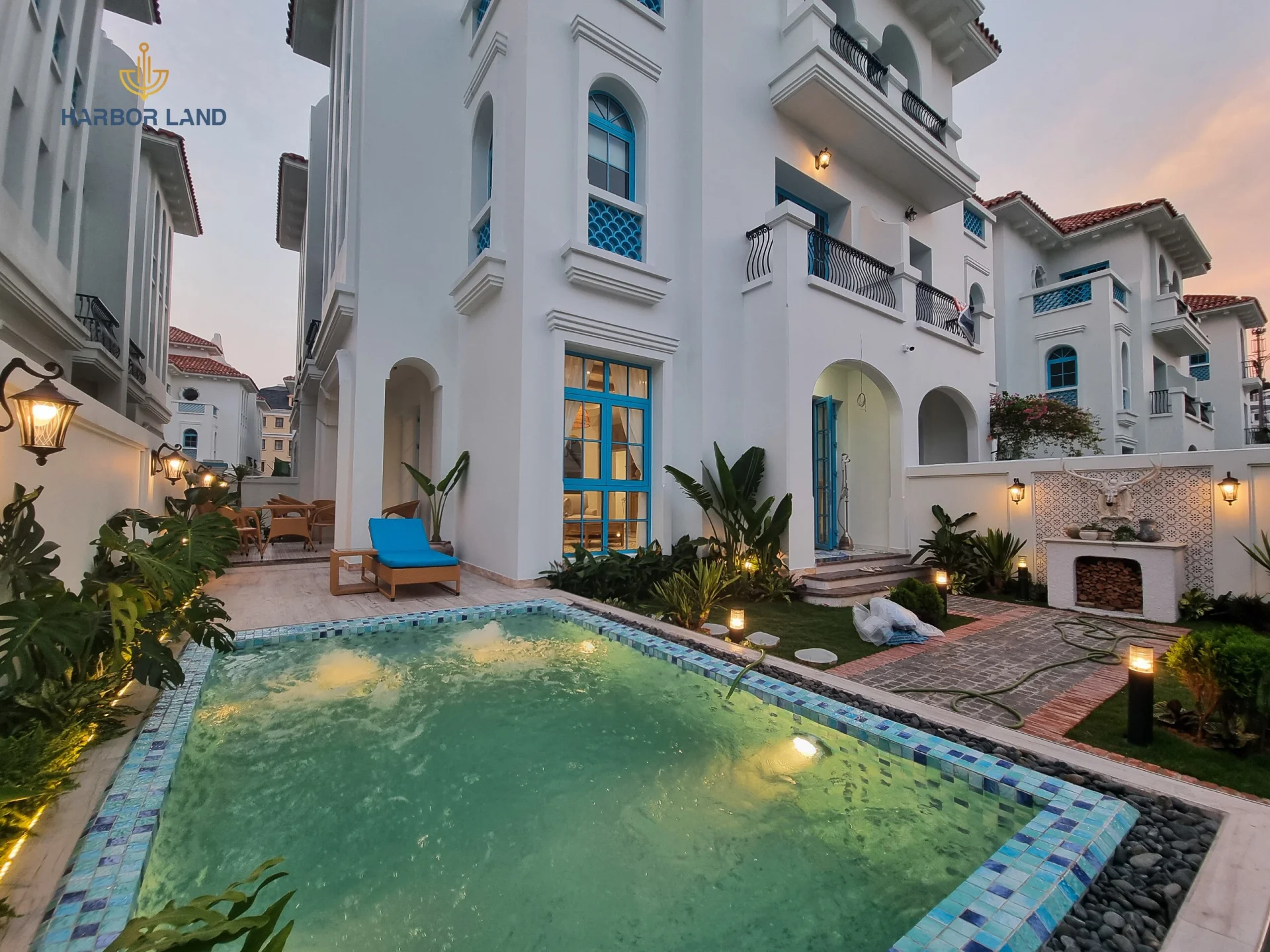 C710 Sunferia - ảnh 2