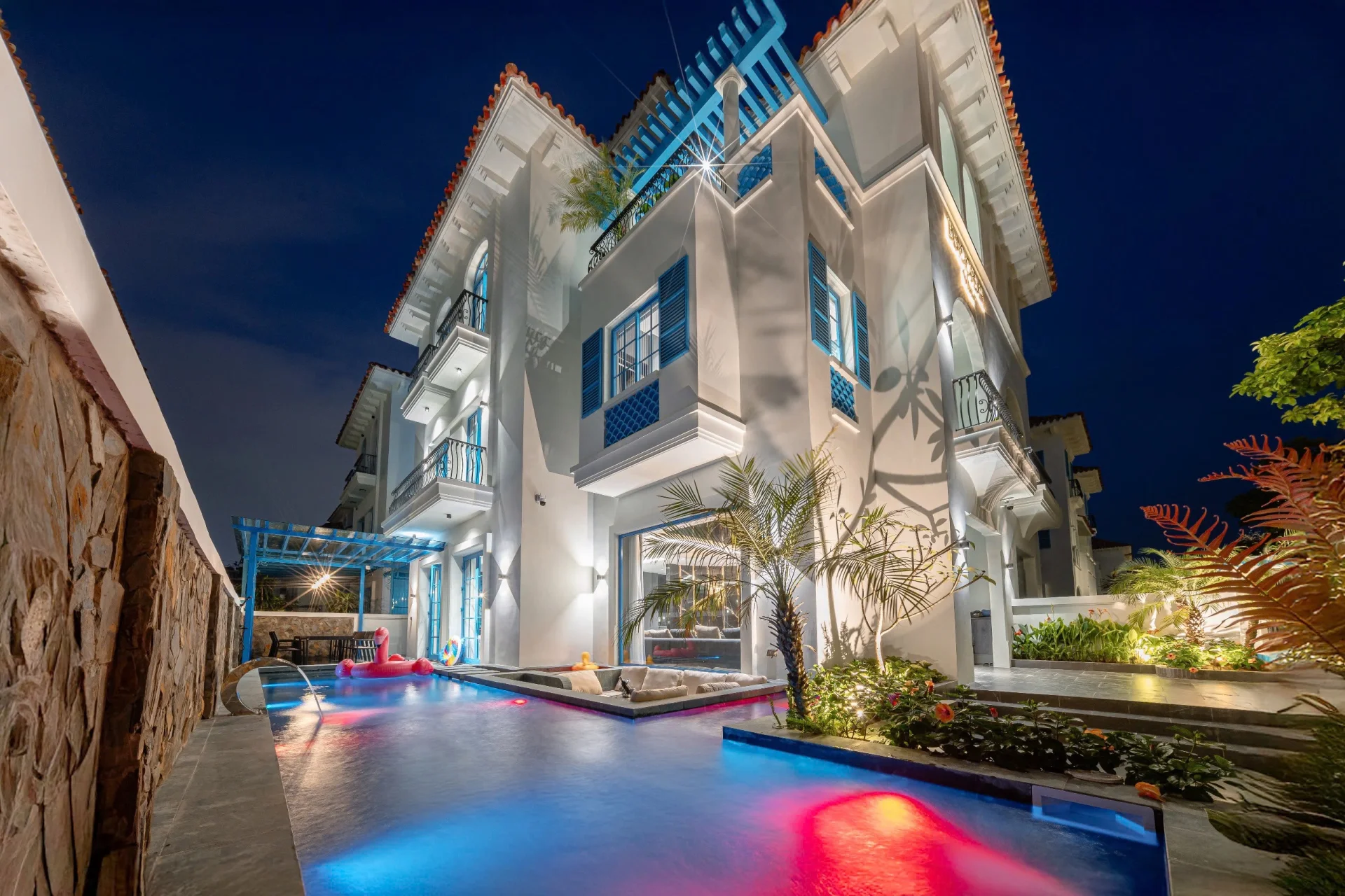 M321 Sunferia - ảnh 2