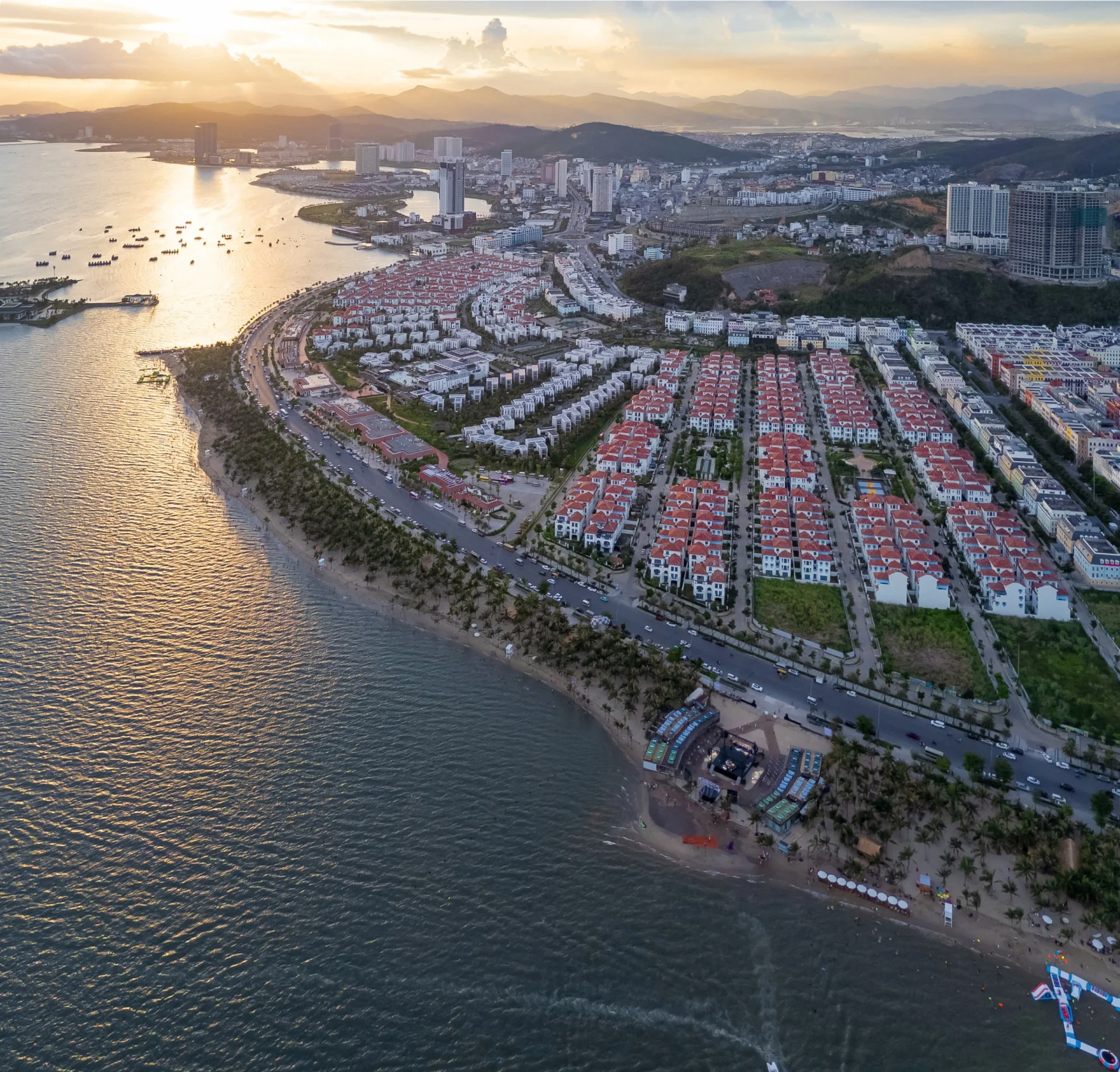 C519 Sunferia - ảnh 3