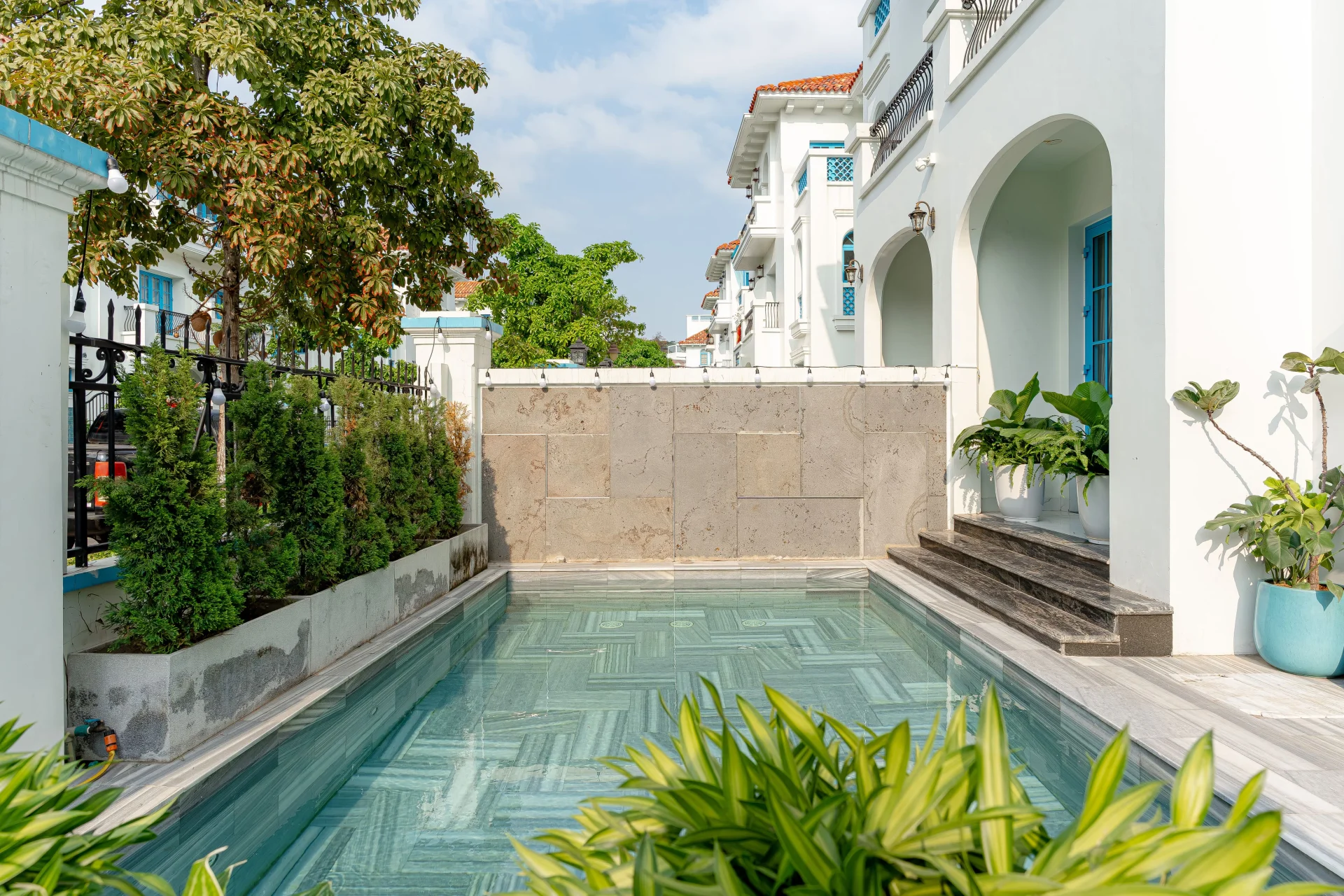 C615 Sunferia - ảnh 2