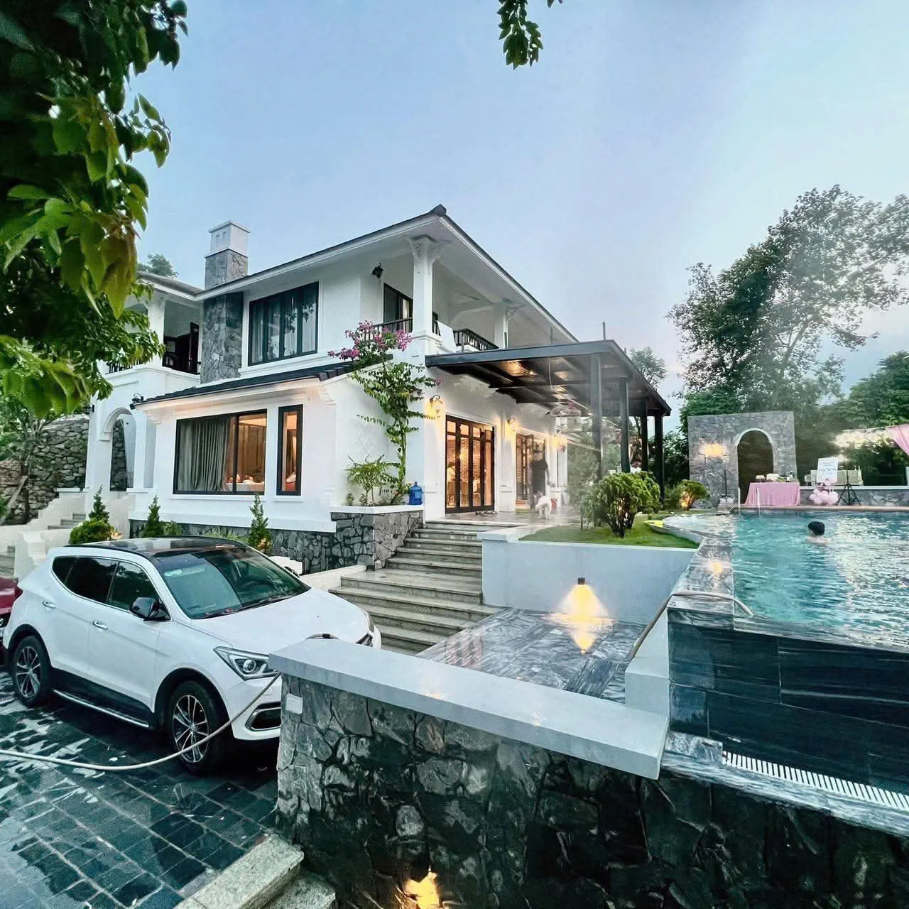 Pooltek Villa - ảnh 2