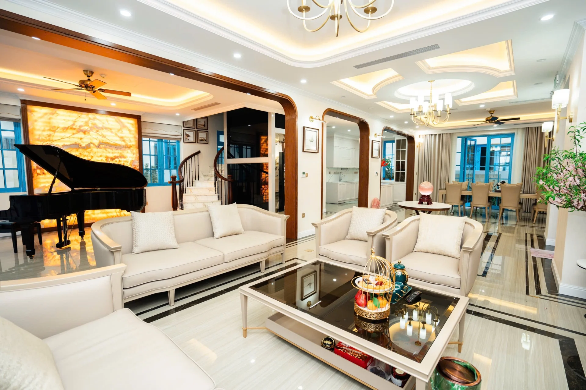 M510 Sunferia - ảnh 4