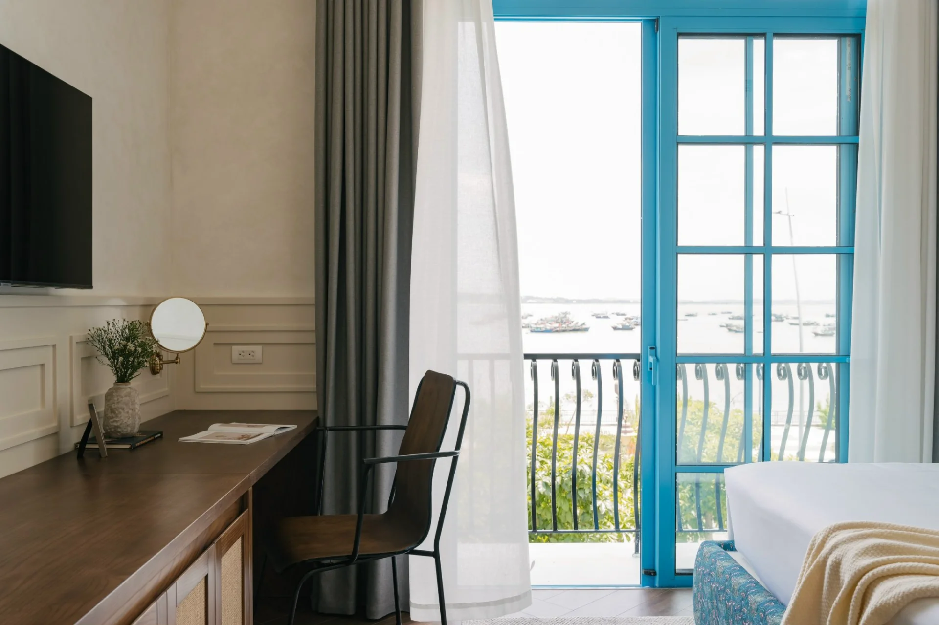 C633 Sunferia - ảnh 5